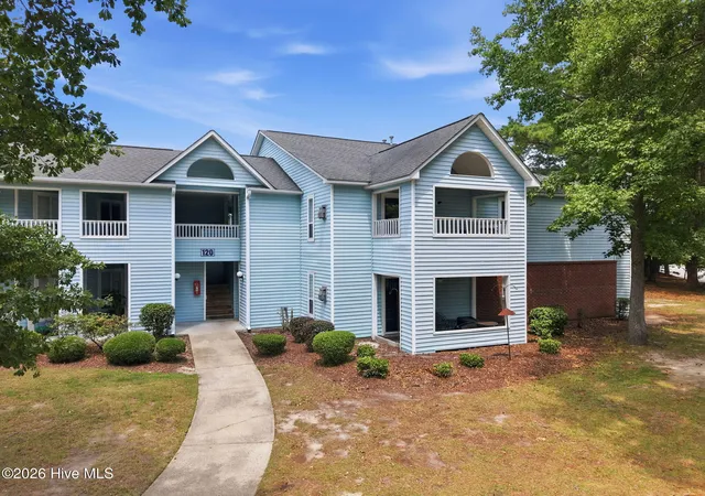 Homes for sale in Greenville, NC | 120 Breezewood Dr #C, Greenville, NC 27858 | MLS# 100586375