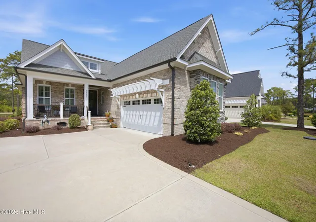 Homes for sale in Ocean Isle Beach, NC | 6661 Summerhill Gln Sw, Ocean Isle Beach, NC 28469 | MLS# 100569856