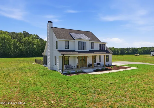 Homes for sale in Grimesland, NC | 2336 Soddy Ln, Grimesland, NC 27837 | MLS# 100578896