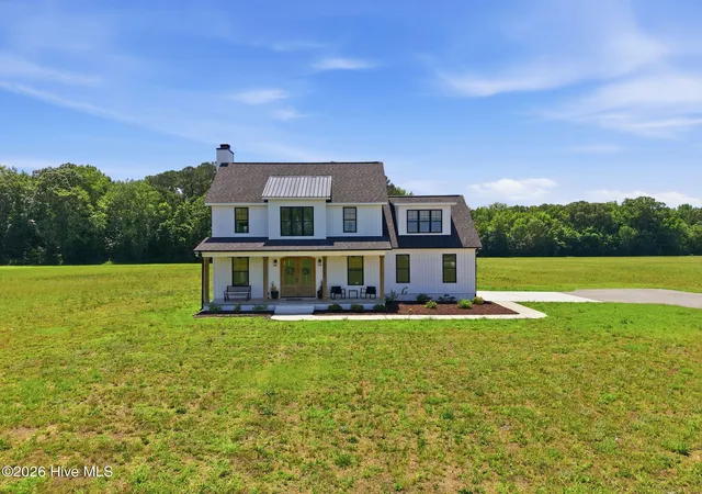 Homes for sale in Grimesland, NC | 2336 Soddy Ln, Grimesland, NC 27837 | MLS# 100578896