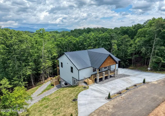 Photo 1 of Single family home for sale at 460 River Mountain Rd, Murphy, NC 28906 | MLS# 100579548 | Listing updated on 2026-08-28