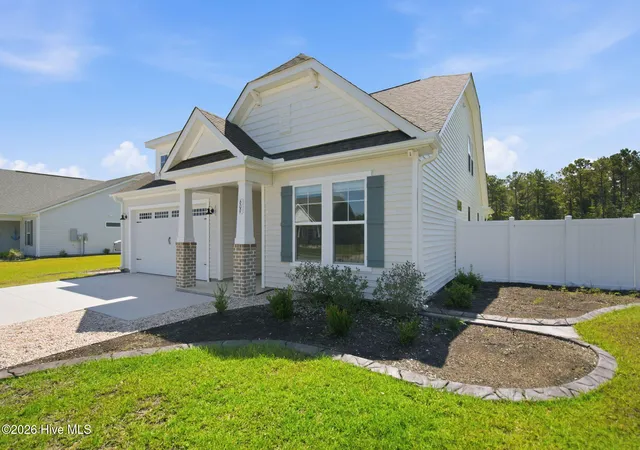 Photo 2 of Single family home for sale at 609 Edgeside Dr Se, Bolivia, NC 28422 | MLS# 100596933 | Listing updated on 2026-09-06