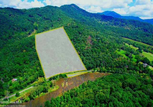 Land for sale at 2872 Panther Creek Rd, Clyde, NC 28721 | MLS# 100599341
