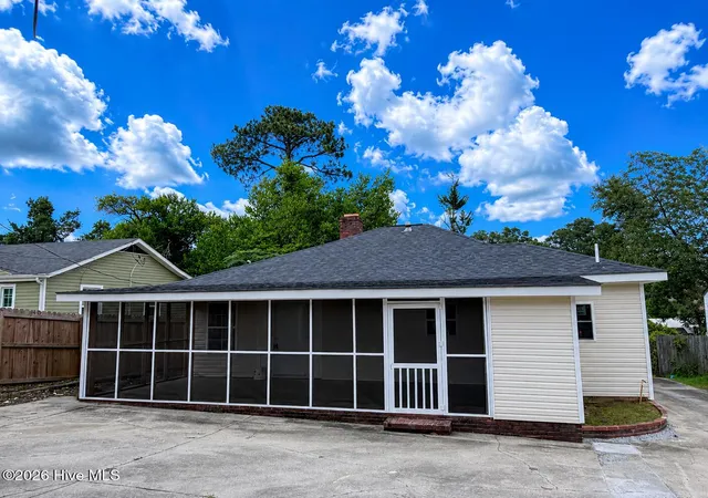 Photo 2 of Single family home for sale at 1512 Heard Ave, Augusta, GA 30904 | MLS# 100589950 | Listing updated on 2026-09-02
