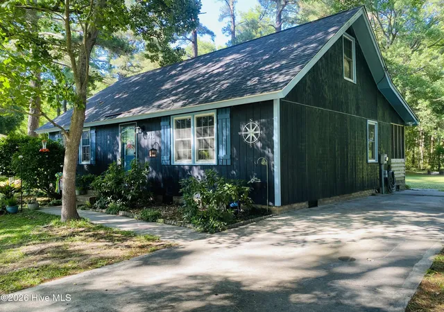 5th image of 744 Mrs Tates Rd, Whiteville, NC 28472 | MLS# 100576843