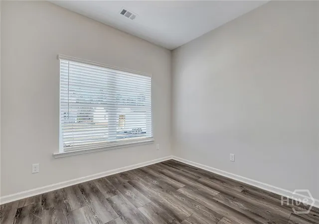 Photo 2 of Single family home for sale at 126 Chilburn Cir, Savannah, GA 31302 | MLS# SA363538 | Listing updated on 2026-08-28