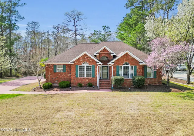 Photo 1 of Single family home for sale at 128 Walden Rd, New Bern, NC 28562 | MLS# 100563754 | Listing updated on 2026-08-18