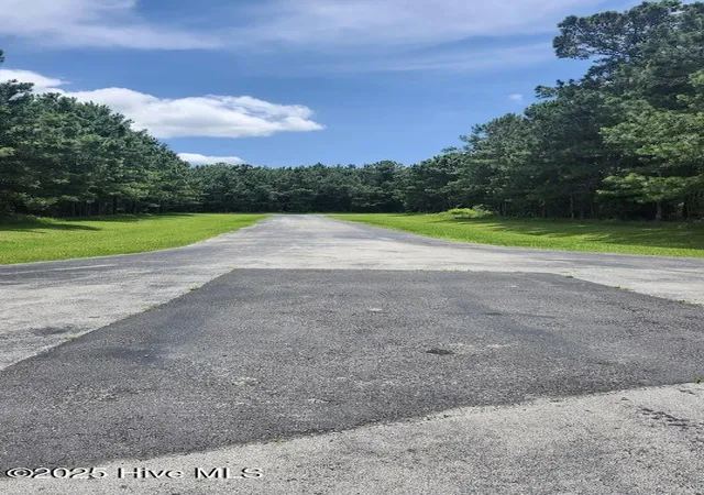 3rd image of 105 Zachary Ct, Beaufort, NC 28516 | MLS# 100513917