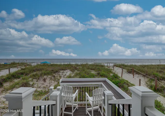 Photo 3 of Single family home for sale at 515 W Beach Dr, Oak Island, NC 28465 | MLS# 100553749 | Listing updated on 2026-09-04