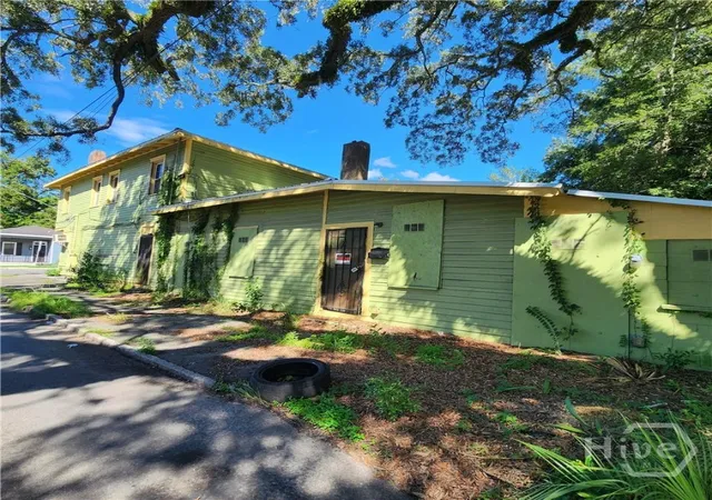 Listing Photo 5 - Condo for sale in building located at 651 W 41st St, Savannah, GA 31415