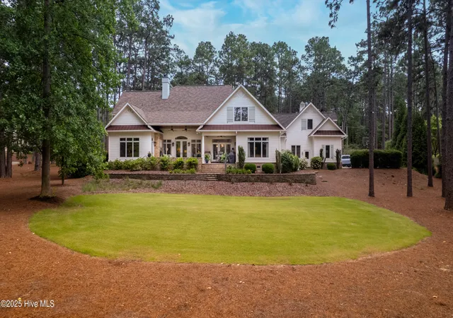 Photo 5 of Single family home for sale at 370 Lake Dornoch Dr, Pinehurst, NC 28374 | MLS# 100562148 | Listing updated on 2026-08-18
