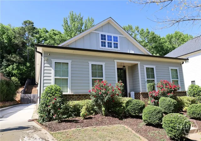 Homes for sale in Athens, GA | 317 Edgewater Dr, Athens, GA 30605 | MLS# CL354109