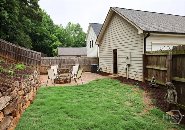 Homes for sale in Athens, GA | 317 Edgewater Dr, Athens, GA 30605 | MLS# CL354109