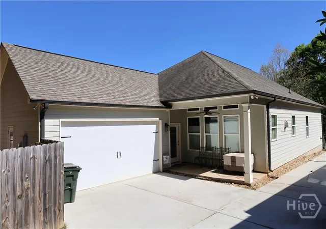 Homes for sale in Athens, GA | 317 Edgewater Dr, Athens, GA 30605 | MLS# CL354109