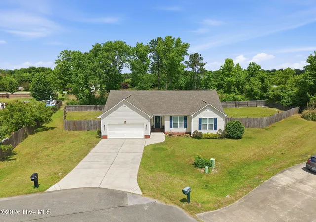 Photo 3 of Single family home for sale at 203 Grafton Ct, Jacksonville, NC 28540 | MLS# 100576304 | Listing updated on 2026-08-18