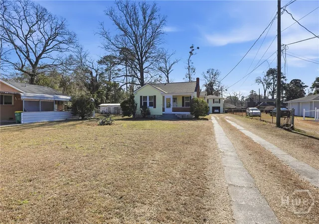 Homes for sale in Savannah, GA | 19 Smith Ave, Savannah, GA 31408 | MLS# SA348469