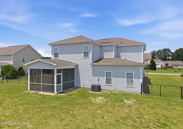 3rd image of 102 E Lake Dr, Goldsboro, NC 27534 | MLS# 100586623