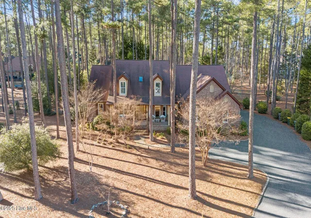 Photo 75 of Single family home for sale at 7 Brinyan Ct, Pinehurst, NC 28374 | MLS# 100482717 | Listing updated on 2026-08-19