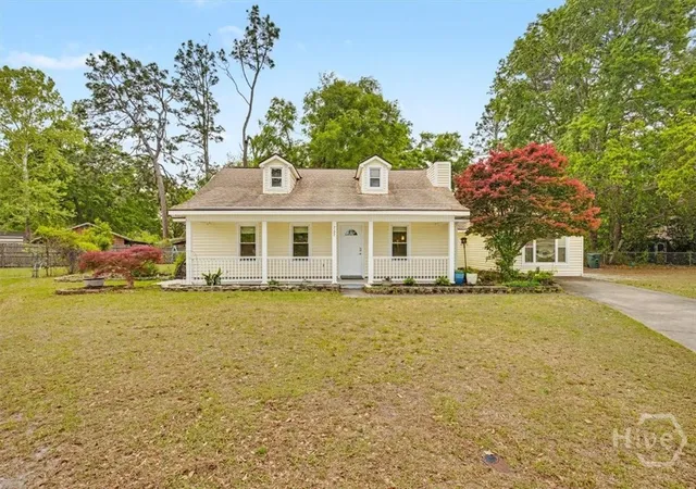 Homes for sale in Hinesville, GA | 762 Robin Hood Dr, Hinesville, GA 31313 | MLS# SA353614