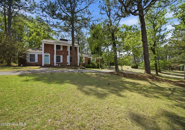 Homes for sale in Hamlet, NC | 1205 Rollins Ave, Hamlet, NC 28345 | MLS# 100568520