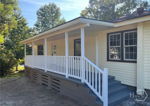 3rd image of 2610 Dogwood Ave, Savannah, GA 31404 | MLS# SA340452