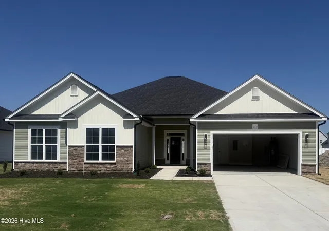 Homes for sale in Grimesland, NC | 186 Seashore St, Grimesland, NC 27837 | MLS# 100554006