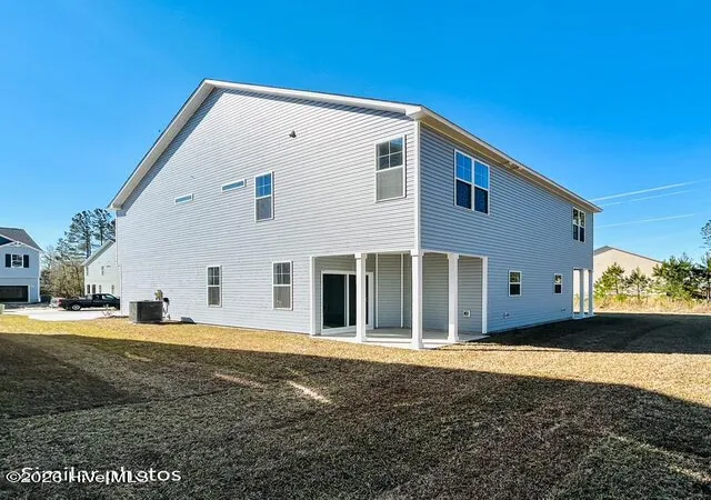Photo 5 of Townhouse for sale at 101 Chestnut Hl Dr, Jacksonville, NC 28546 | MLS# 100593792 | Listing updated on 2026-08-18