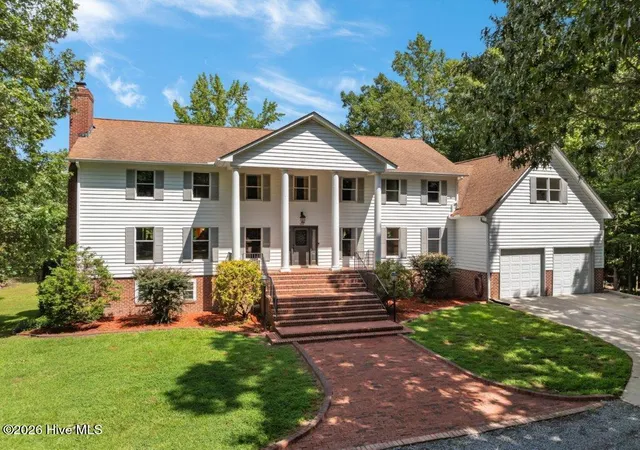 Photo 2 of Single family home for sale at 108 Farmington Rd, Grimesland, NC 27837 | MLS# 100569356 | Listing updated on 2026-08-18