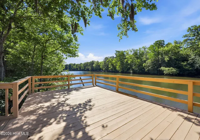 Homes for sale in Grimesland, NC | 108 Farmington Rd, Grimesland, NC 27837 | MLS# 100569356