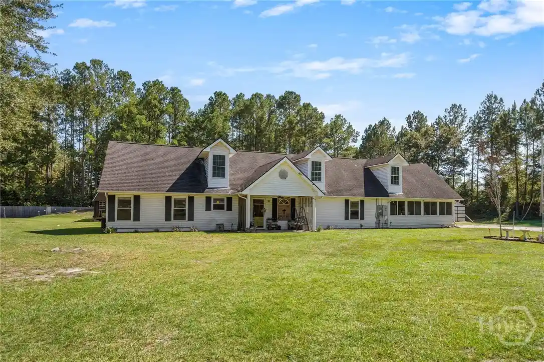 Photo 1 of Single family home for sale at 2715 Courthouse Rd, Guyton, GA 31312 | MLS# SA365894 | Listing updated on 2026-10-06