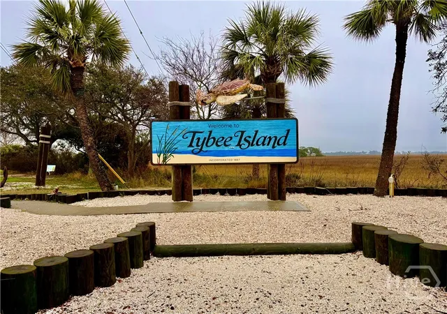 Homes for sale in Tybee Island, GA | 1606 2nd Ave, Tybee Island, GA 31328 | MLS# SA359440