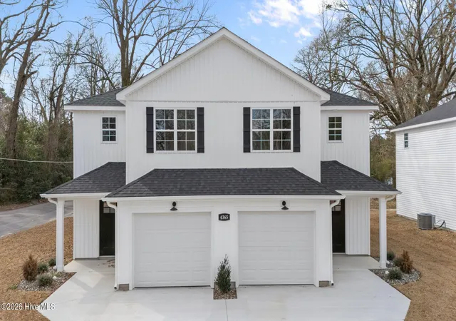 Homes for sale in Farmville, NC | 4365 W Pine St #B, Farmville, NC 27828 | MLS# 100552353