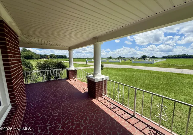 Photo 3 of Single family home for sale at 1646 Rocky Hock Landing Rd, Edenton, NC 27932 | MLS# 100595077 | Listing updated on 2026-08-18