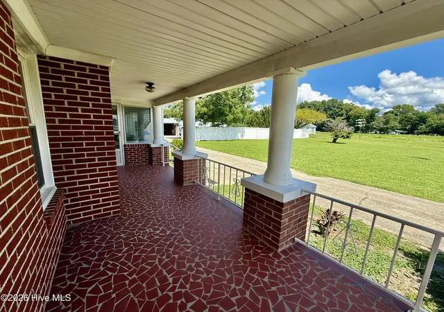 Photo 4 of Single family home for sale at 1646 Rocky Hock Landing Rd, Edenton, NC 27932 | MLS# 100595077 | Listing updated on 2026-08-18