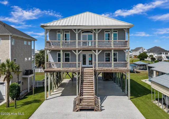 Homes for sale in Surf City, NC | 9091 W 9th St, Surf City, NC 28445 | MLS# 100583866