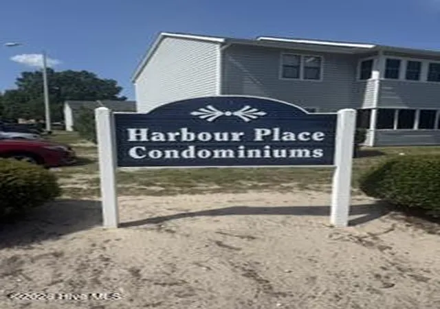 Homes for sale in Wilmington, NC | 2521 Flint Dr, Wilmington, NC 28401 | MLS# 100585091