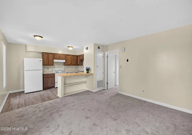 Homes for sale in Wilmington, NC | 2521 Flint Dr, Wilmington, NC 28401 | MLS# 100585091