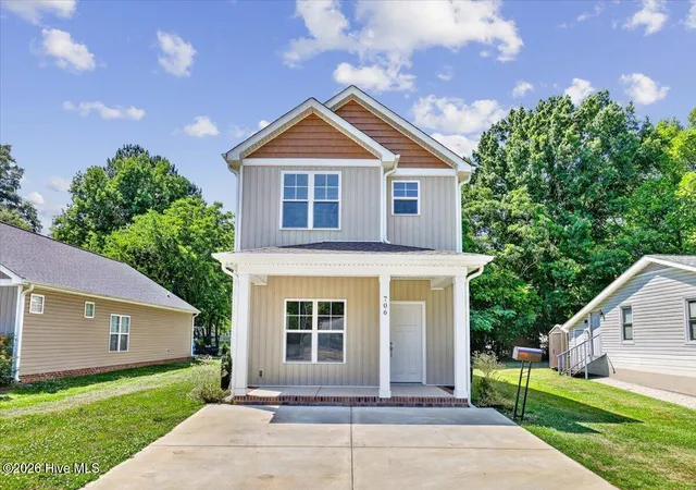 Homes for sale in Selma, NC | 706 S Pollock St, Selma, NC 27576 | MLS# 100576190