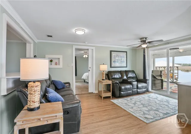 5th image of 719 E 1St St, Midway, GA 31320 | MLS# SA357754