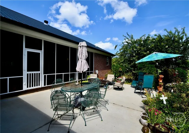 Photo 4 of Single family home for sale at 2210 Flt Rock Rd, Watkinsville, GA 30677 | MLS# CL361090 | Listing updated on 2026-08-29