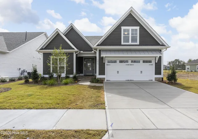 Homes for sale in Oak Island, NC | 3327 Island Lakes Dr, Oak Island, NC 28461 | MLS# 100587196