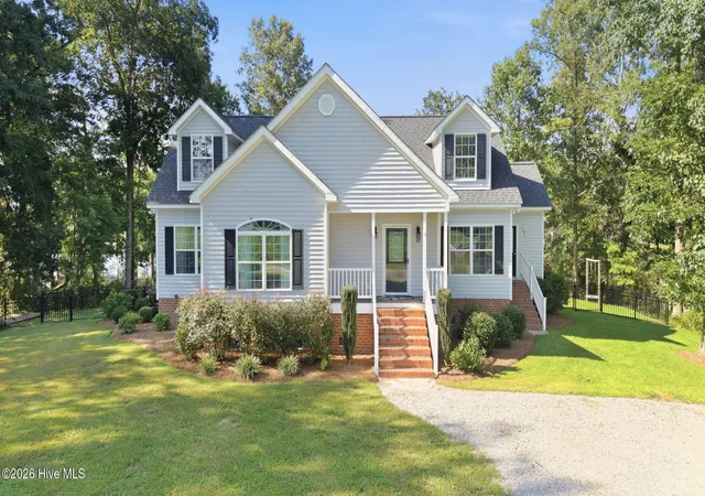 Photo 2 of Single family home for sale at 703 Tankard Dr, Bath, NC 27808 | MLS# 100594581 | Listing updated on 2026-09-13