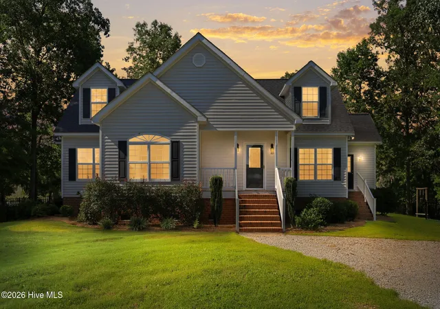 Photo 3 of Single family home for sale at 703 Tankard Dr, Bath, NC 27808 | MLS# 100594581 | Listing updated on 2026-09-23