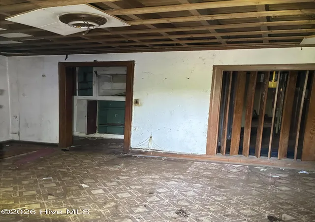 Photo 2 of Single family home for sale at 612 Green St E, Wilson, NC 27893 | MLS# 100591837 | Listing updated on 2026-09-02