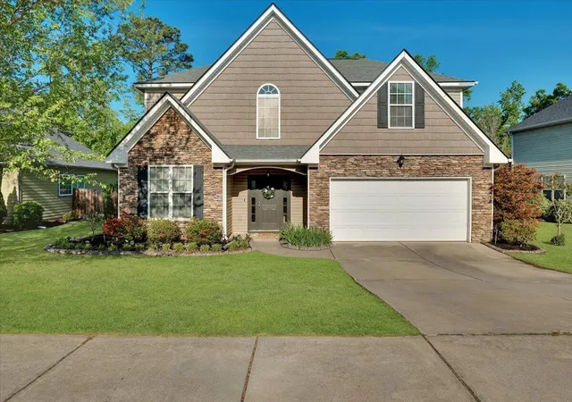 Photo 1 of Single family home for sale at 4033 Ellington Dr, Grovetown, GA 30813 | MLS# 98256408 | Listing updated on 2026-10-23