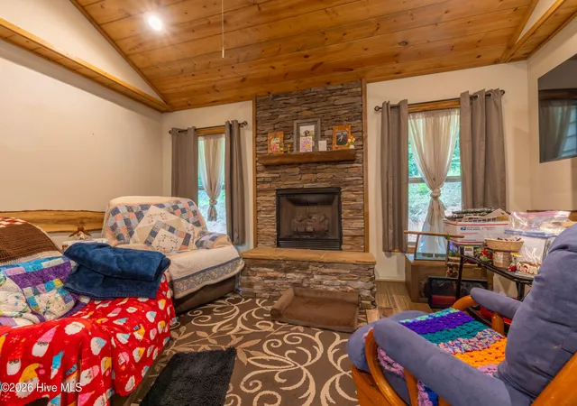 Photo 5 of Single family home for sale at 40 Refuge Ridge Rd, Murphy, NC 28906 | MLS# 100590358 | Listing updated on 2026-08-18