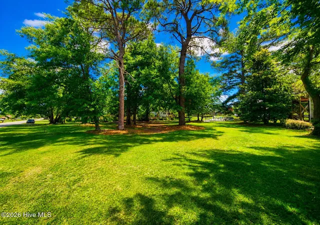 Photo 3 of Land for sale at 1206 Pelican Dr, New Bern, NC 28560 | MLS# 100584480 | Listing updated on 2026-08-18