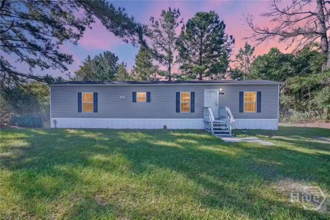 Manufactured home for sale at 4 Talmadge Dr, Rincon, GA 31326 | MLS# SA365487