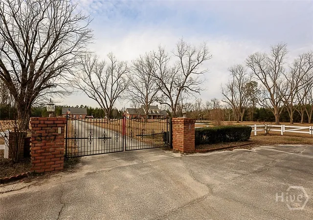 Homes for sale in Springfield, GA | 307 Chester Thomas Rd, Springfield, GA 31329 | MLS# SA348496