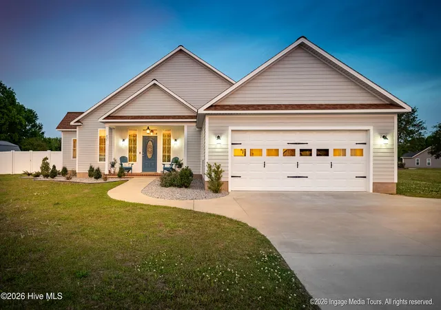 Homes for sale in Greenville, NC | 825 Ladle Dr, Greenville, NC 27858 | MLS# 100567717